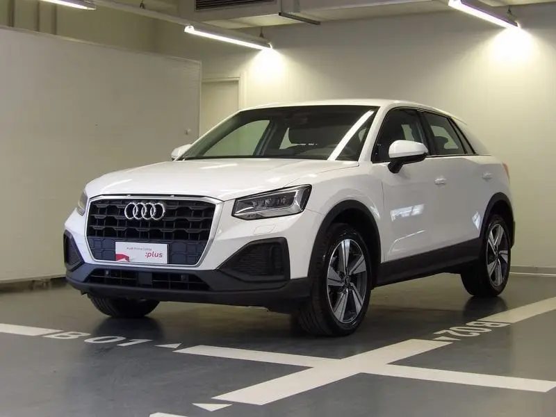 Photo 1 : Audi Q2 2020 Essence