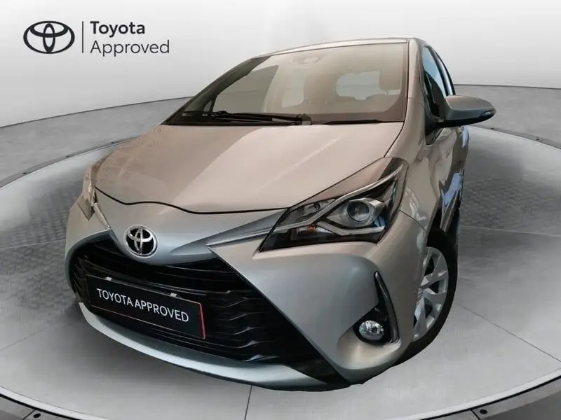 Photo 1 : Toyota Yaris 2020 Hybride