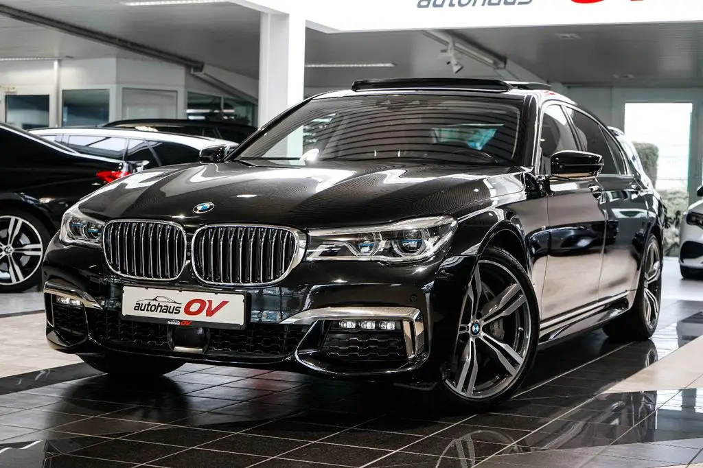 Photo 1 : Bmw Serie 7 2018 Petrol