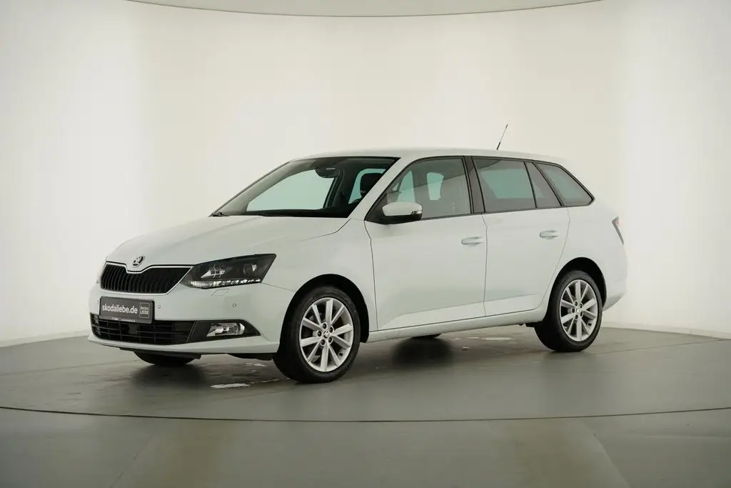 Photo 1 : Skoda Fabia 2016 Essence