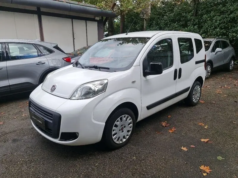 Photo 1 : Fiat Qubo 2015 Petrol