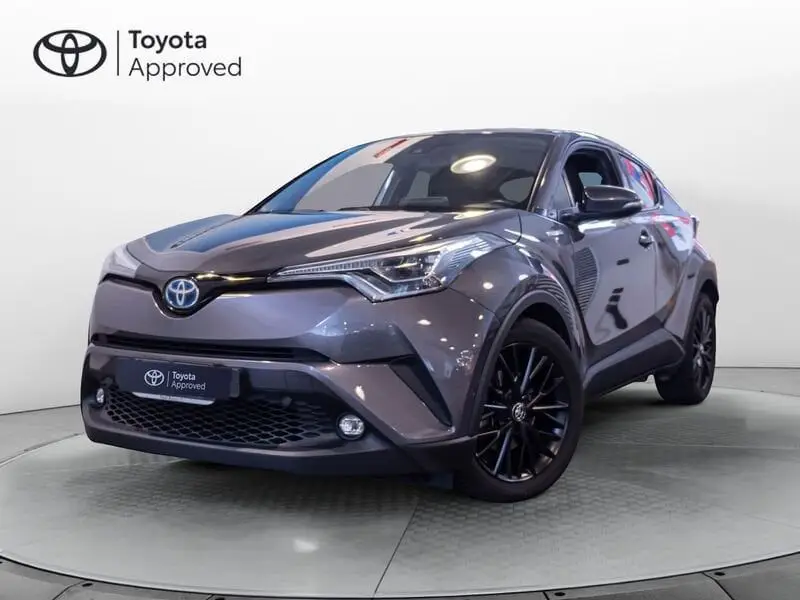 Photo 1 : Toyota C-hr 2018 Hybrid