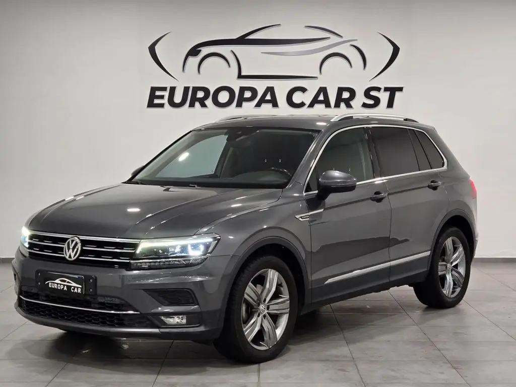 Photo 1 : Volkswagen Tiguan 2017 Diesel