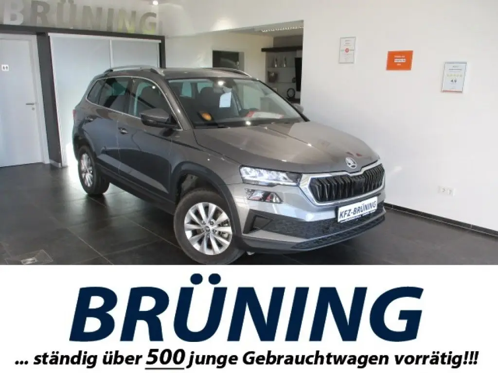 Photo 1 : Skoda Karoq 2023 Petrol