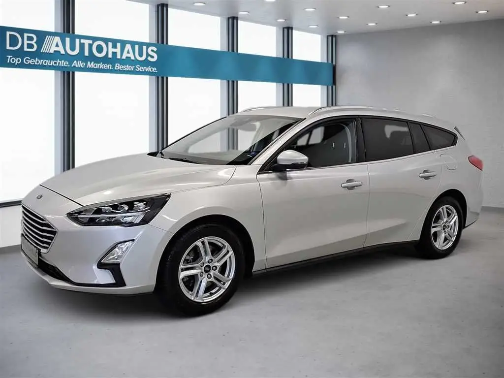 Photo 1 : Ford Focus 2021 Petrol