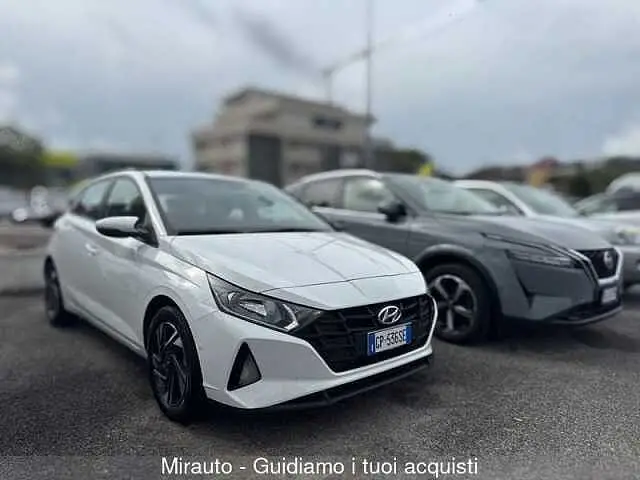 Photo 1 : Hyundai I20 2023 Petrol