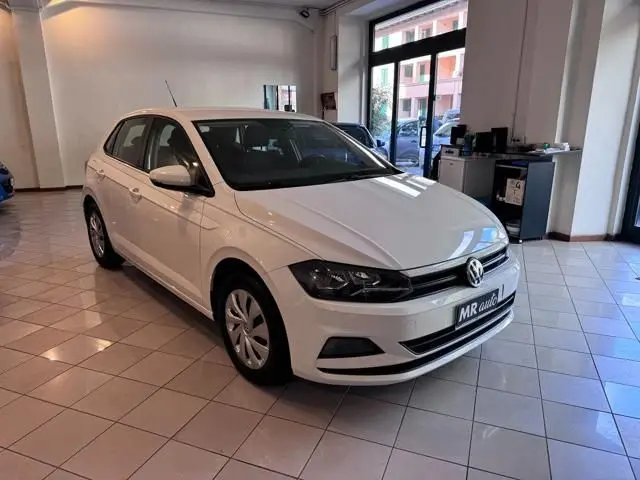 Photo 1 : Volkswagen Polo 2018 Petrol