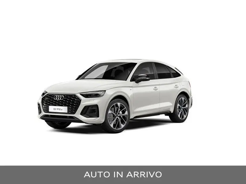 Photo 1 : Audi Q5 2021 Autres