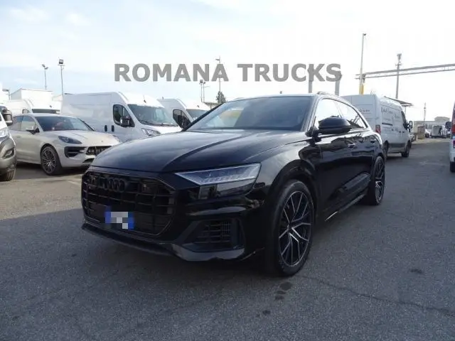 Photo 1 : Audi Q8 2020 Hybride