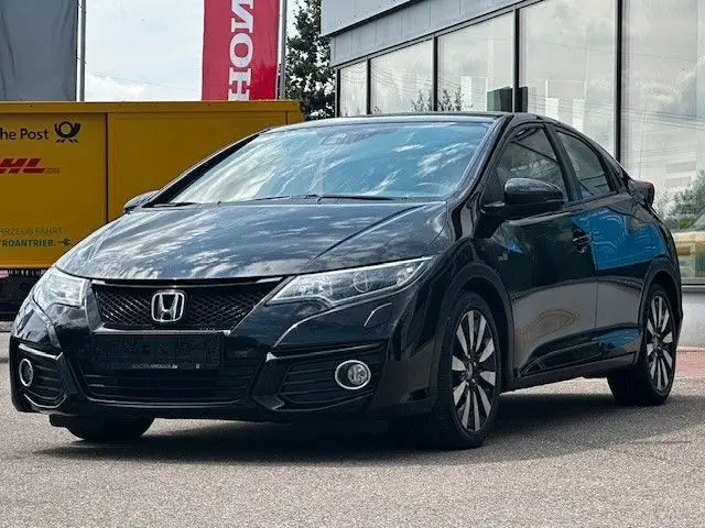 Photo 1 : Honda Civic 2016 Petrol