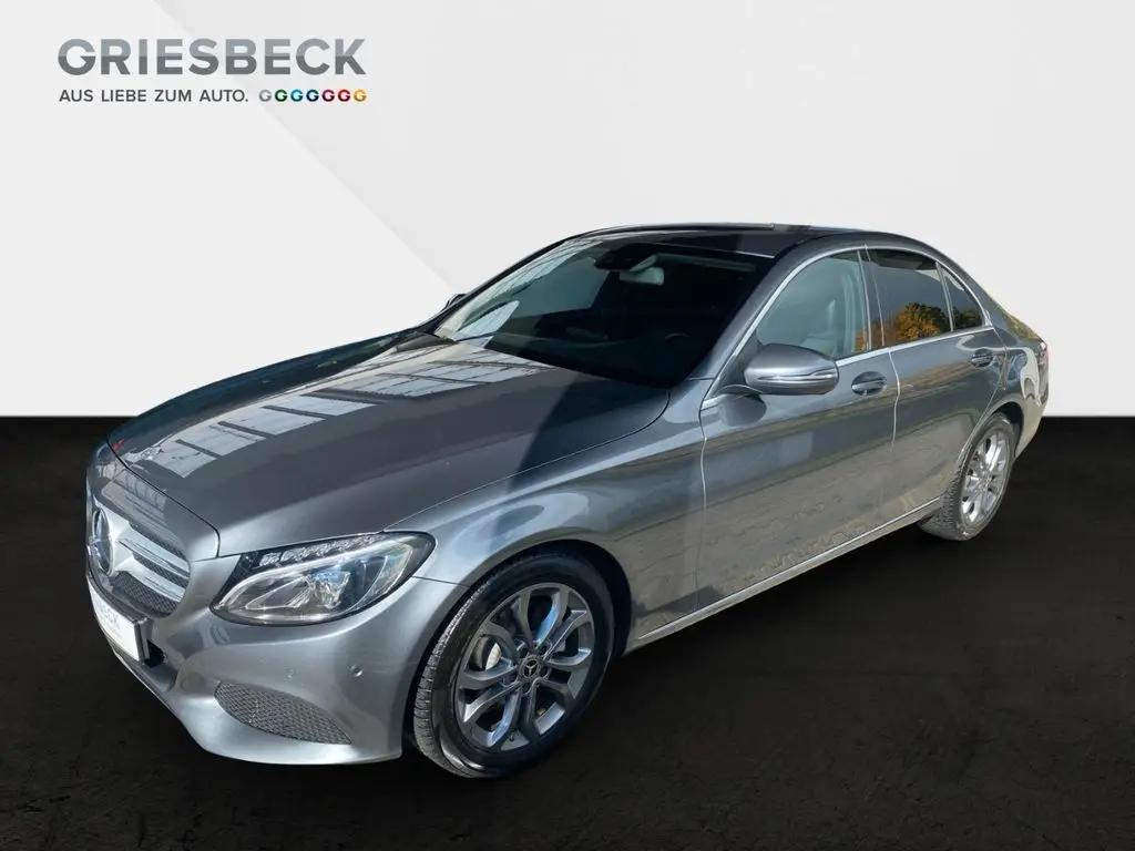 Photo 1 : Mercedes-benz Classe C 2018 Essence