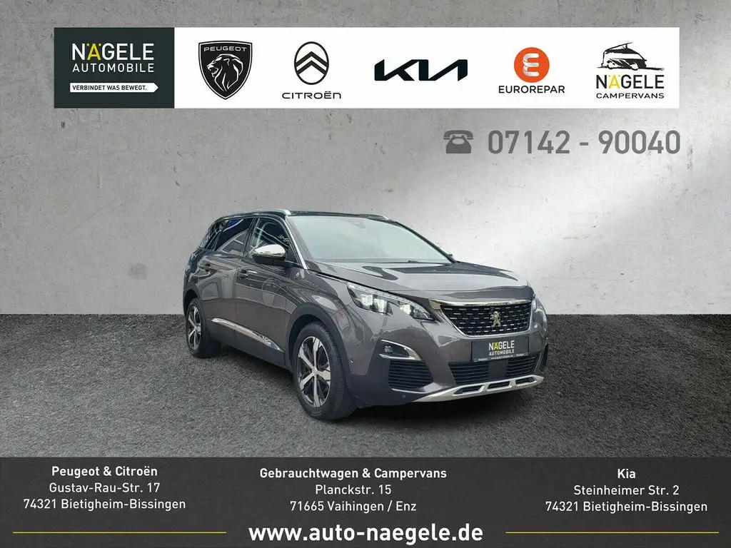 Photo 1 : Peugeot 5008 2020 Essence