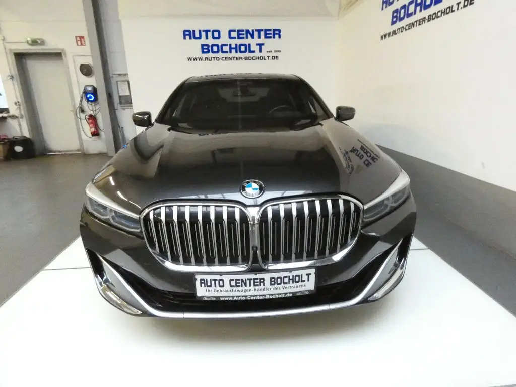 Photo 1 : Bmw Serie 7 2020 Petrol