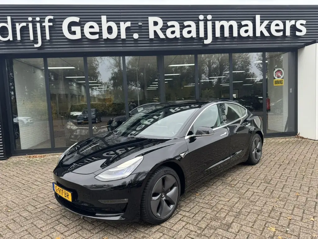 Photo 1 : Tesla Model 3 2019 Not specified