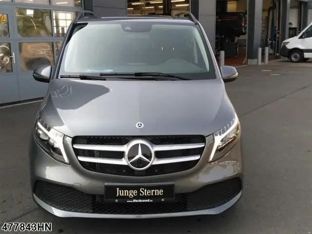 Photo 1 : Mercedes-benz Classe V 2023 Diesel