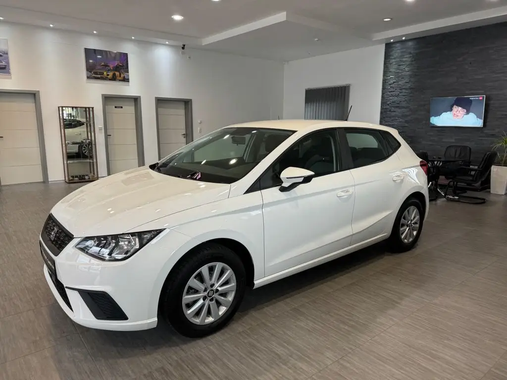 Photo 1 : Seat Ibiza 2021 Essence