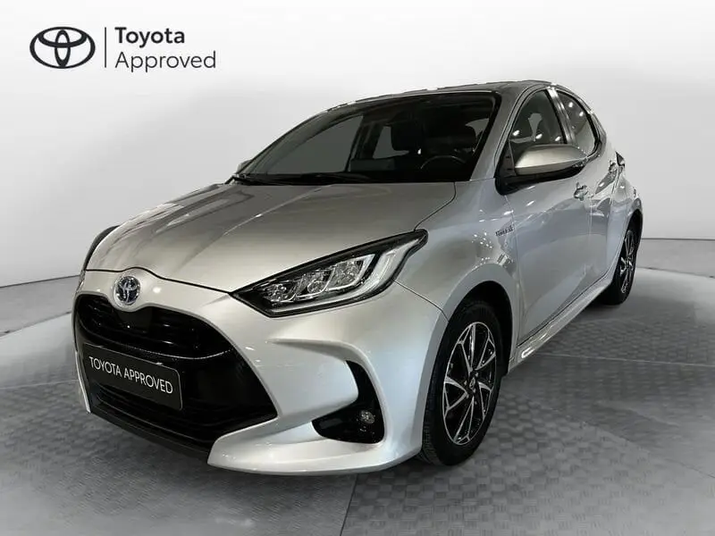 Photo 1 : Toyota Yaris 2021 Hybride