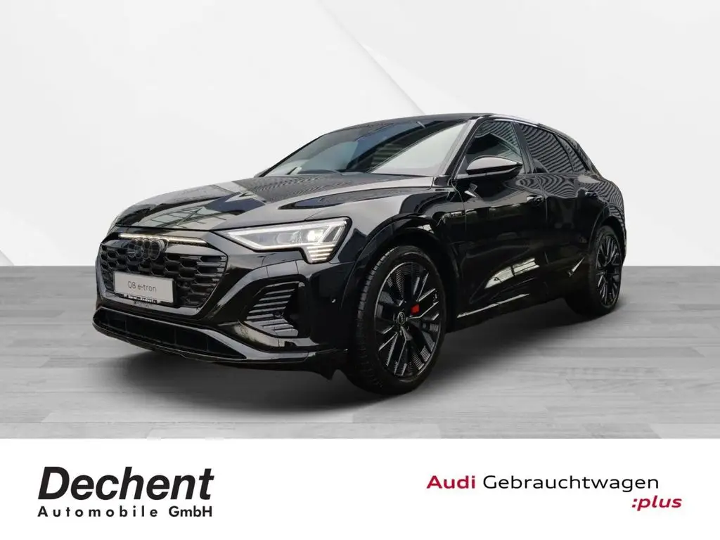 Photo 1 : Audi Q8 2023 Non renseigné