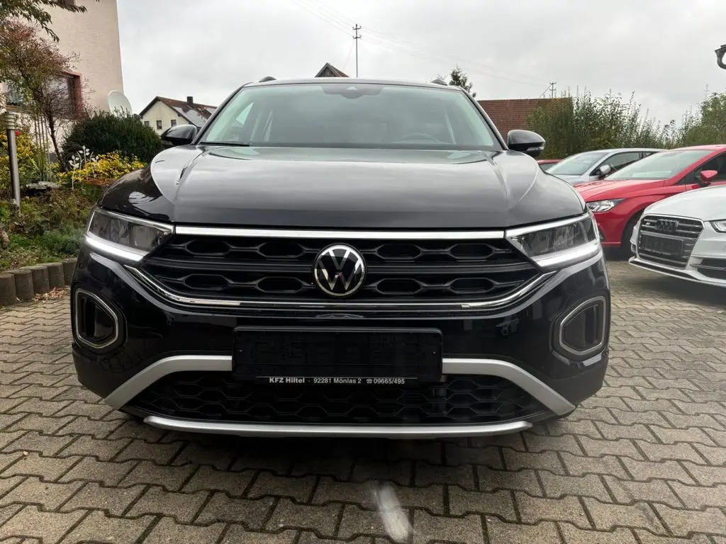 Photo 1 : Volkswagen T-roc 2024 Petrol