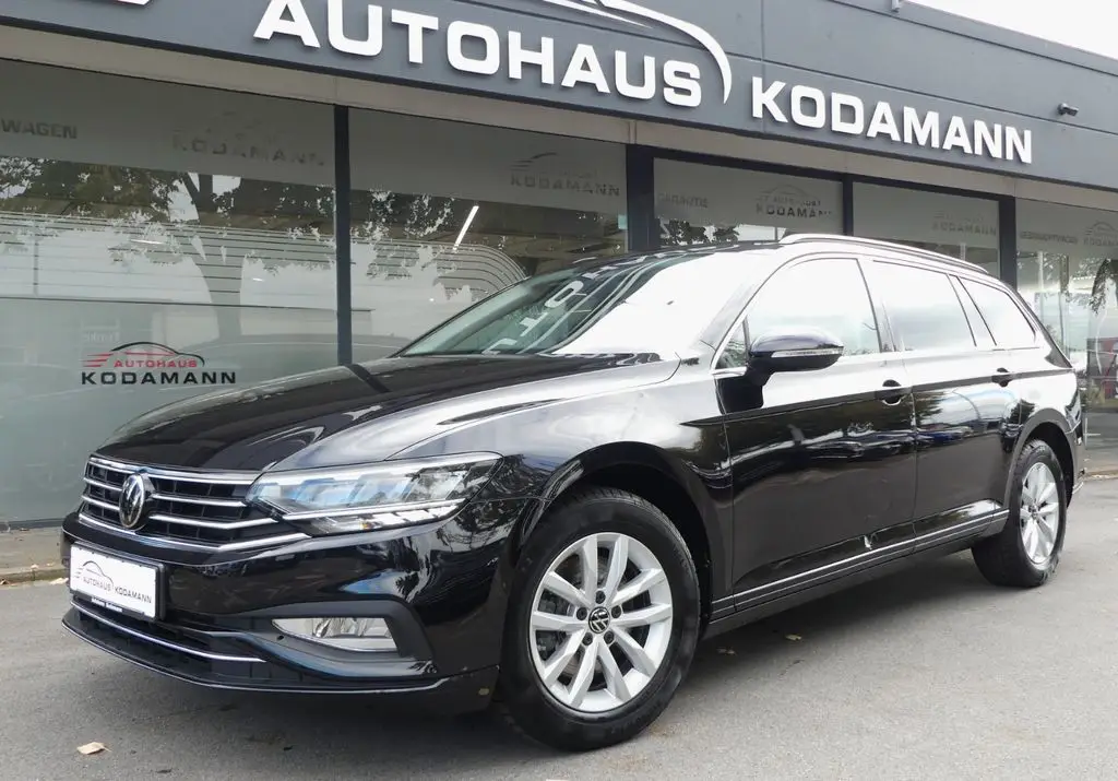 Photo 1 : Volkswagen Passat 2023 Diesel