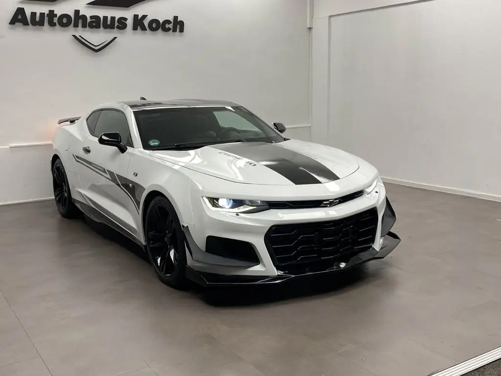 Photo 1 : Chevrolet Camaro 2016 Essence