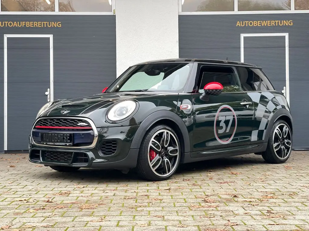 Photo 1 : Mini John Cooper Works 2015 Essence