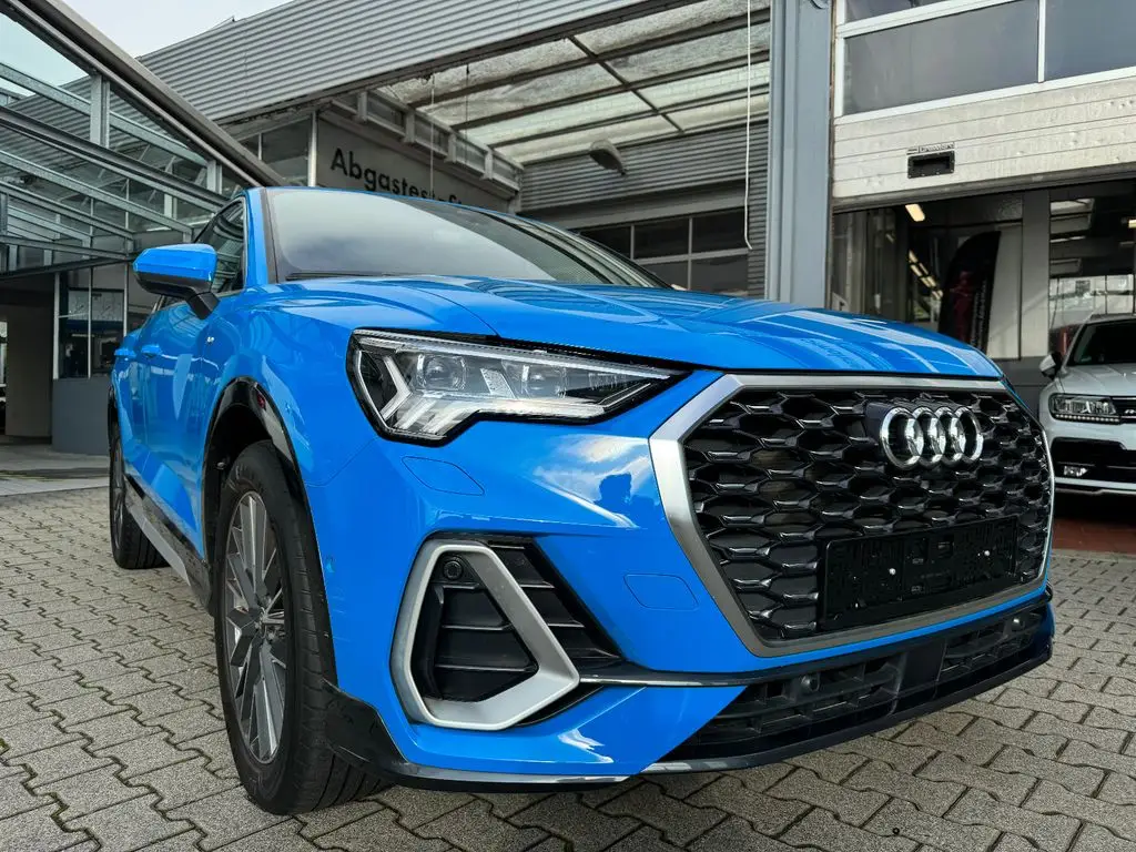 Photo 1 : Audi Q3 2021 Hybride