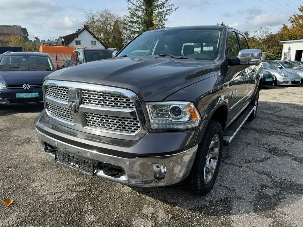 Photo 1 : Dodge Ram 2015 LPG