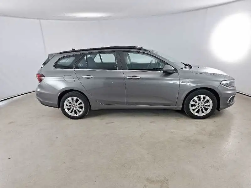 Photo 1 : Fiat Tipo 2019 Diesel