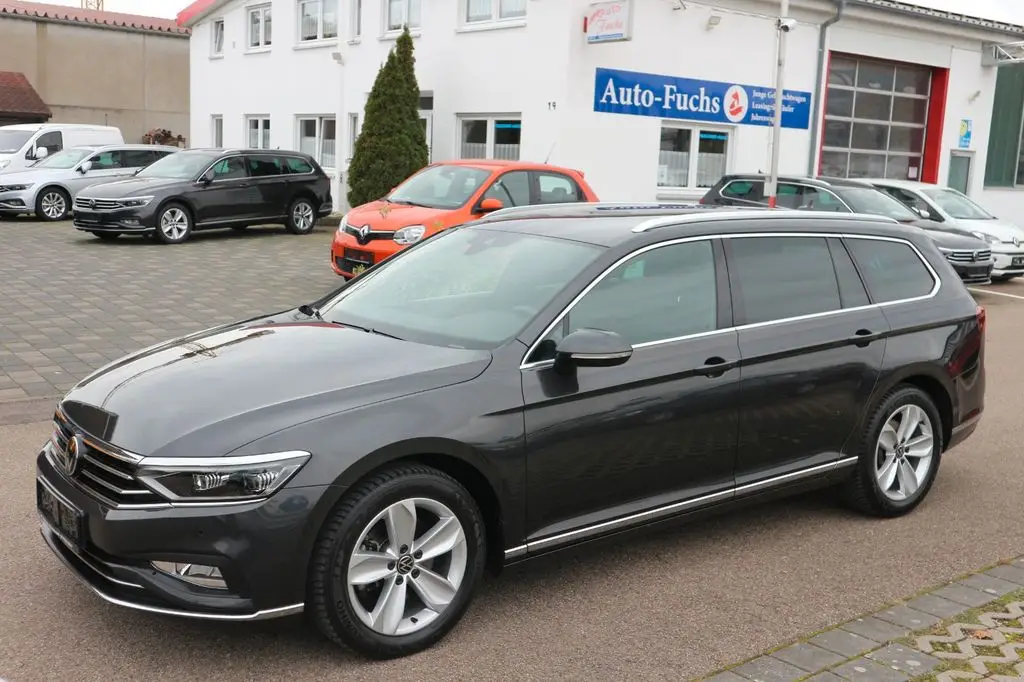 Photo 1 : Volkswagen Passat 2023 Diesel