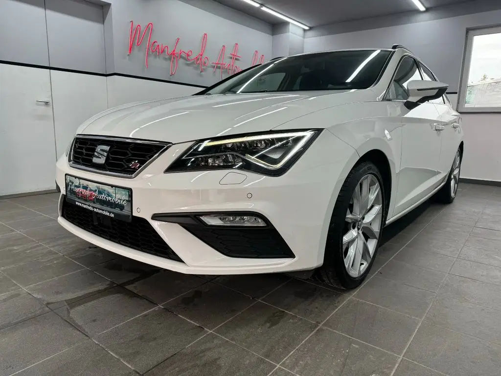 Photo 1 : Seat Leon 2017 Petrol