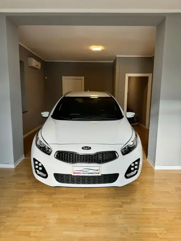 Photo 1 : Kia Ceed 2018 Diesel