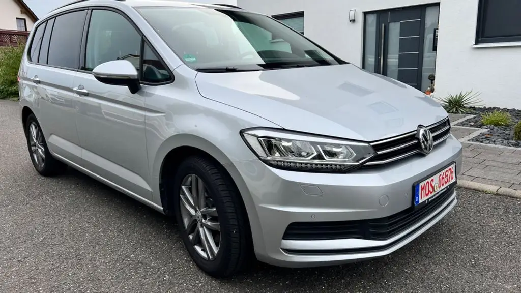 Photo 1 : Volkswagen Touran 2020 Diesel