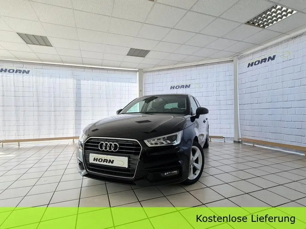 Photo 1 : Audi A1 2018 Petrol