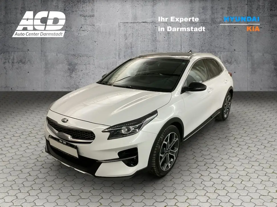 Photo 1 : Kia Xceed 2021 Hybride