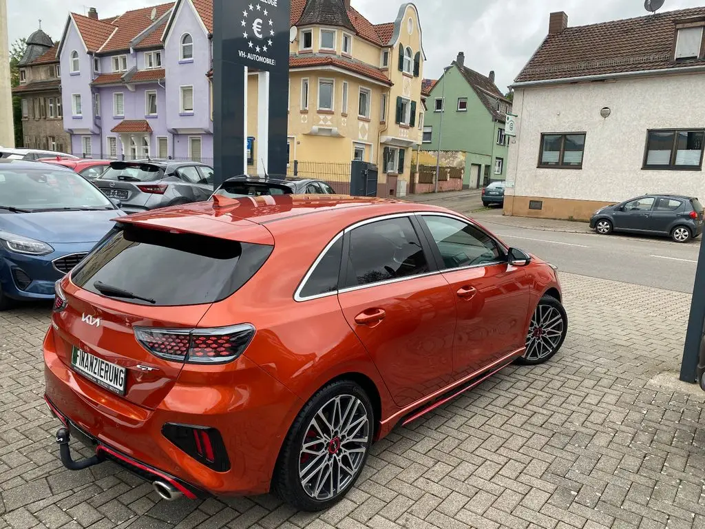 Photo 1 : Kia Ceed 2023 Essence