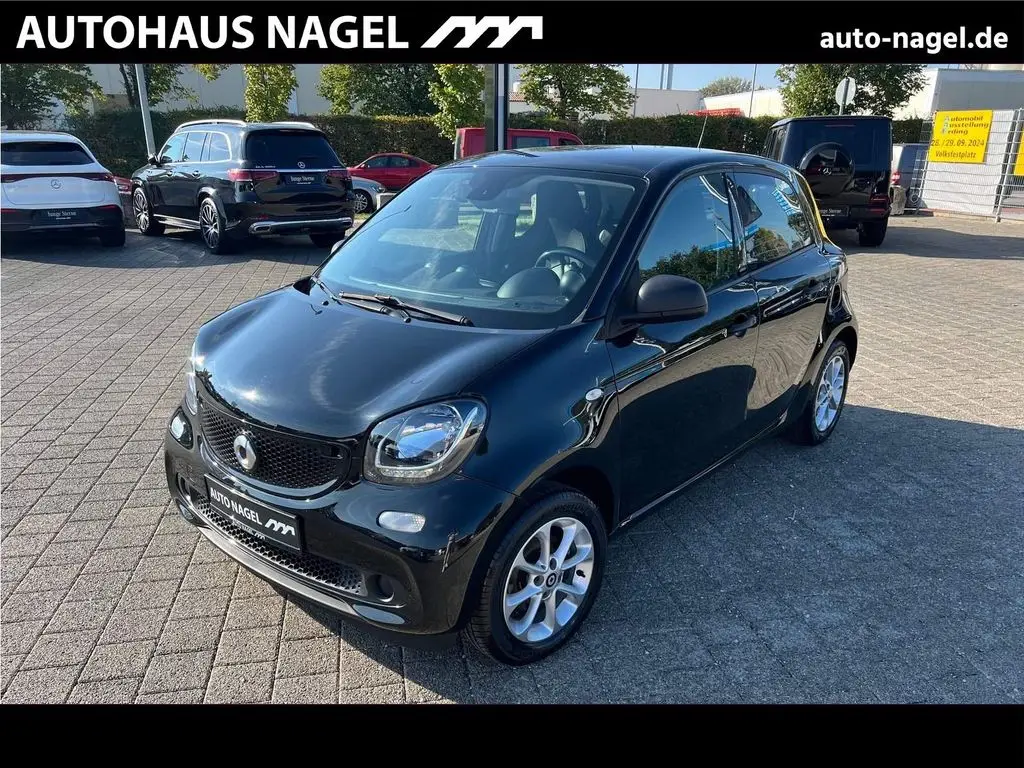 Photo 1 : Smart Forfour 2019 Essence