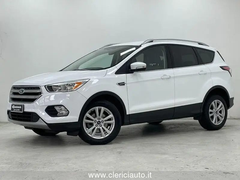 Photo 1 : Ford Kuga 2016 Essence