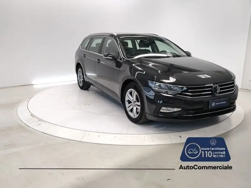 Photo 1 : Volkswagen Passat 2020 Diesel