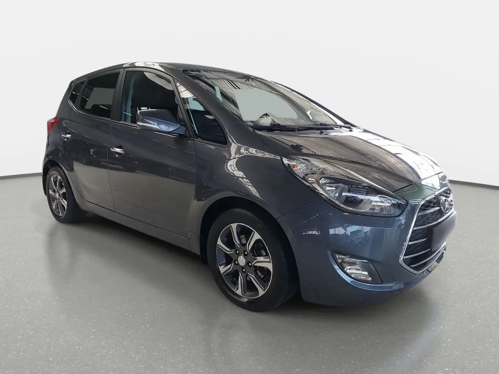 Photo 1 : Hyundai Ix20 2017 Petrol