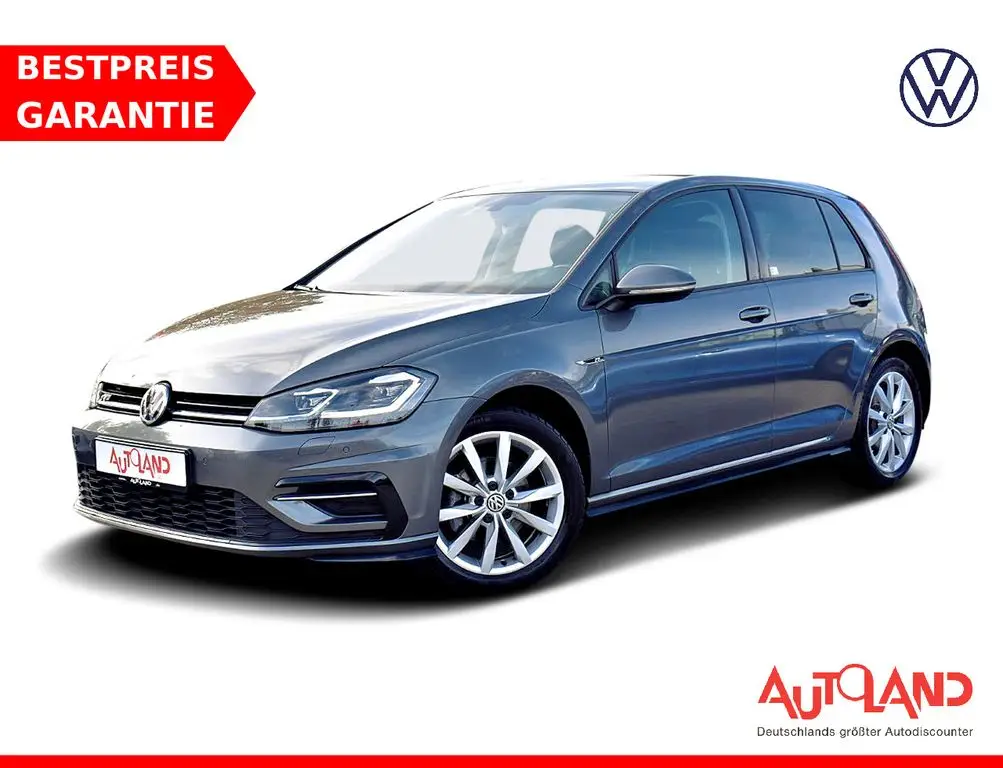 Photo 1 : Volkswagen Golf 2019 Petrol