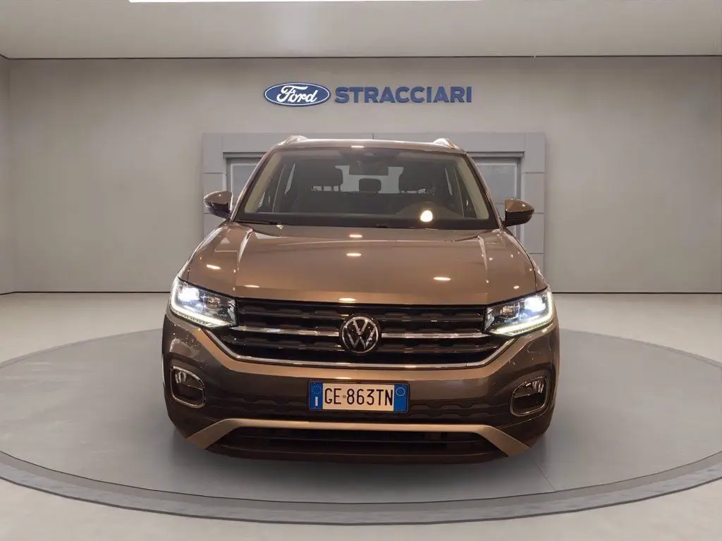 Photo 1 : Volkswagen T-cross 2021 Essence