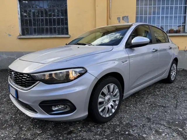 Photo 1 : Fiat Tipo 2018 Essence