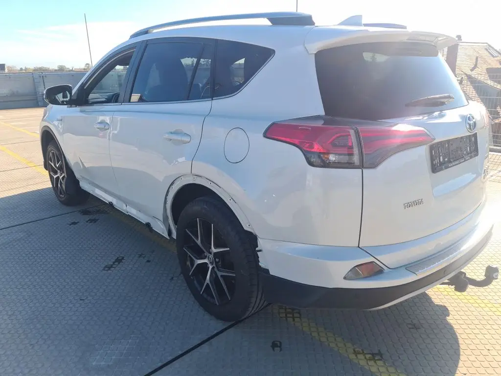 Photo 1 : Toyota Rav4 2017 Hybride