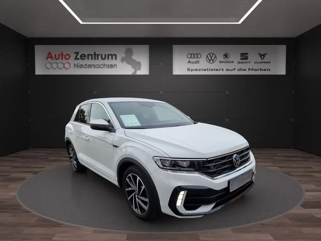 Photo 1 : Volkswagen T-roc 2022 Essence