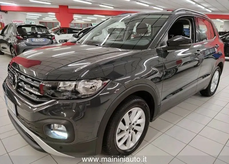 Photo 1 : Volkswagen T-cross 2021 Essence