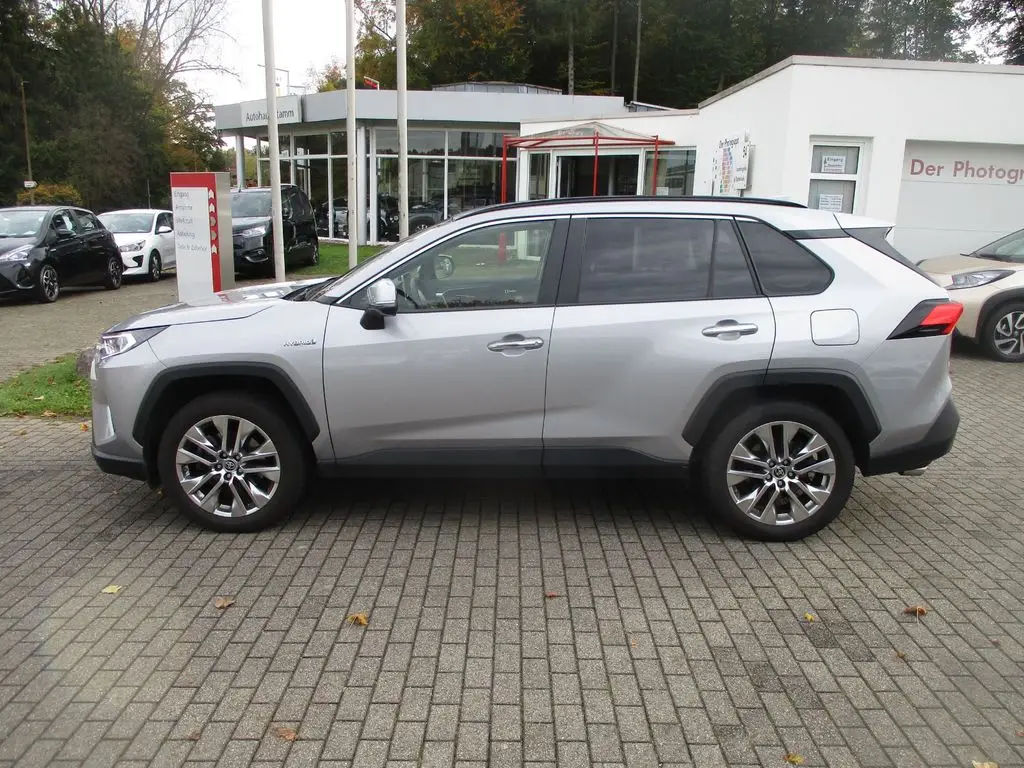 Photo 1 : Toyota Rav4 2021 Hybrid