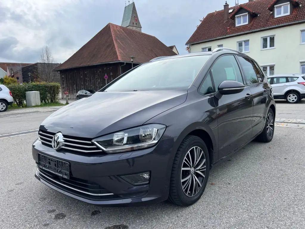 Photo 1 : Volkswagen Golf 2016 Petrol