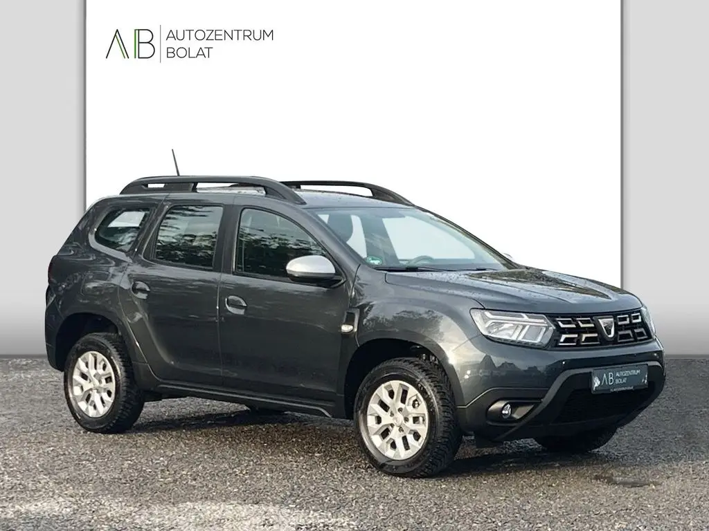 Photo 1 : Dacia Duster 2022 Petrol