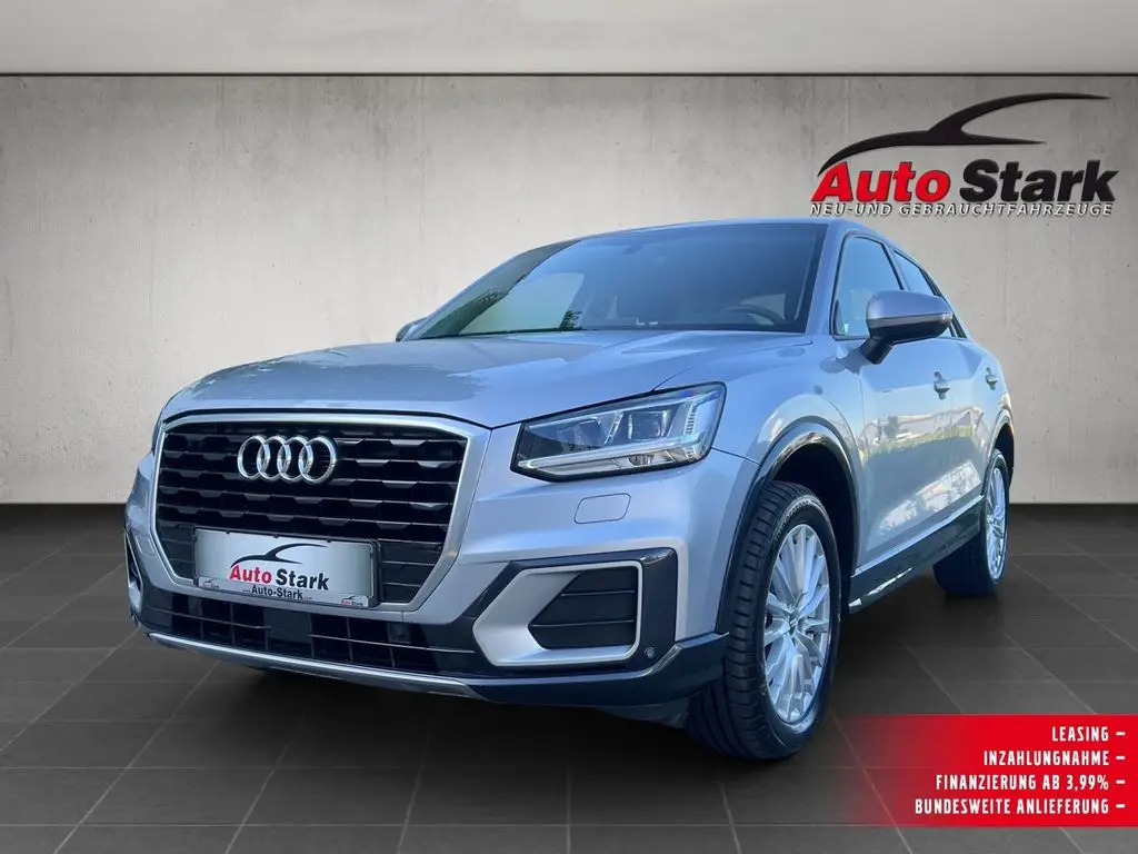 Photo 1 : Audi Q2 2020 Essence